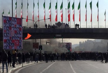 الاحتجاجات في إيران: إحباط اقتصادي أم شرارة تغيير؟