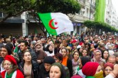 غياب الثقة يُذكي الاحتجاجات في الشرق الأوسط وشمال أفريقيا