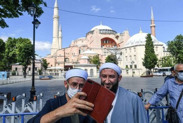 أردوغان يحوّل آيا صوفيا إلى مسجد مجدداً، لكن هل سيعزز ذلك شعبيته؟