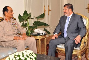 رسائل كلينتون: السيسي يعرض نفسه على مرسي بديلا لطنطاوي
