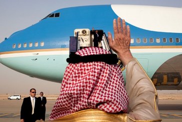 مصافحة صغيرة للولايات المتحدة، قفزة عملاقة للعلاقات الأمريكية السعودية