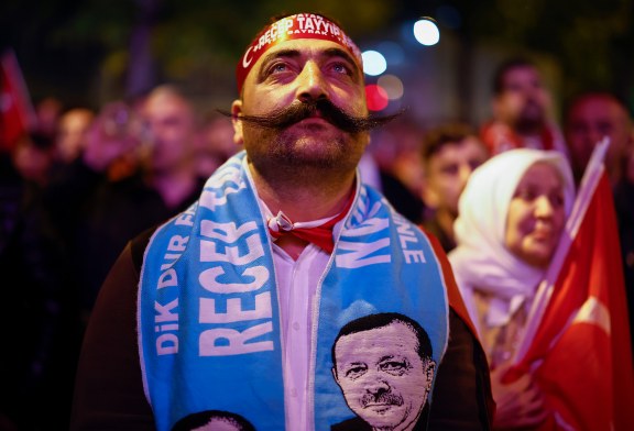 قراءة في انتخابات تركيا: الحساسية القومية تغلب الصعوبات الاقتصادية