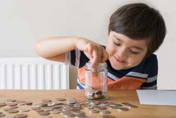 التربية المالية للأطفال: كيف تشجع أبنائك على عادات سليمة مبكرًا؟