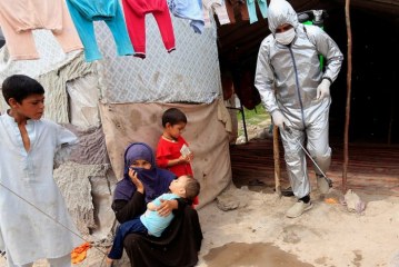 التقديرات المحدَّثة لتأثير جائحة كورونا على الفقر في العالم: النظر إلى عام 2020 والتطلع إلى آفاق 2021