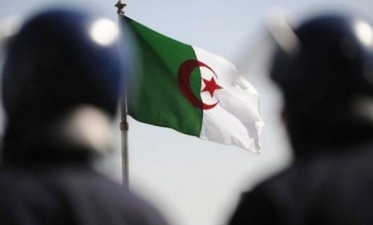 إعادة تقييم العقيدة الأمنية للدولة وضرورات الأمن الإقليمي_ تجربة الجزائر