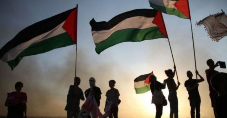 شرعية منظمة التحرير الفلسطينية بين السلطة الفلسطينية والانقسام السياسي