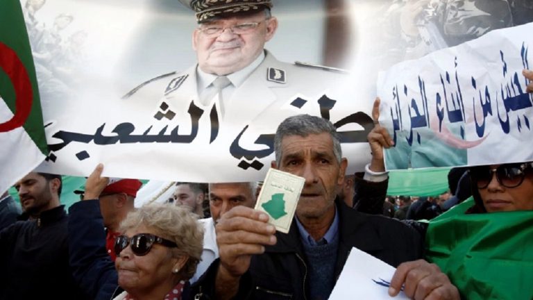 الدور الاقتصادي للجيش_ تجربة الجزائر