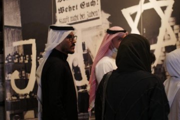 الجدران المتداعية لإنكار العرب للمحرقة النازية