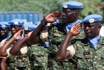 دور الجيش في السياسة الافريقية: اعادة النظر في الفجوة بين النظريات والممارسات القائمة