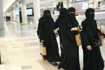 المرأة و إغوائية الجسد: عودة الجلباب في الوسط الجامعي والإغراء عن طريق حجب الجسد – دراسة ميدانية لعينة من الطلبة