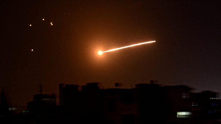 مواجهة إيران عسكريًّا: تحولات الجيش والسياسة في إسرائيل