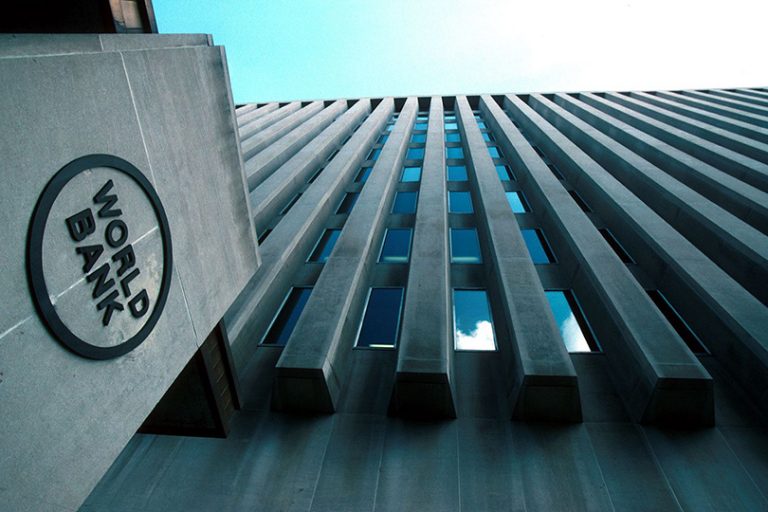 انعكاسات محتملة: البنك الدولي وتعديل خطوط الفقر العالمية