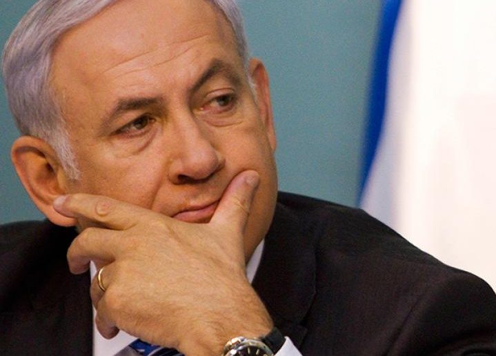 لماذا أصبحت عودة نتنياهو إلى المشهد السياسي في إسرائيل أقل احتمالاً