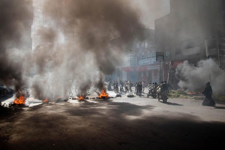 التوسط في وقف إطلاق للنار في الصراع الاقتصادي في اليمن