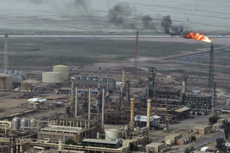 النفط والاستثمار والتنمية البشرية في العراق