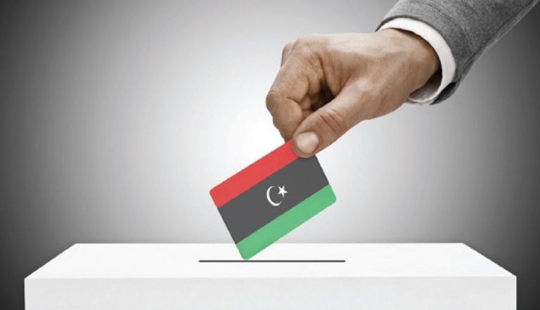 إشكاليات قائمة وتعقيد مُحتمل.. ماذا بعد تأجيل الانتخابات العامة الليبية؟