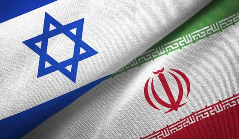 لماذا وسّعت إسرائيل نطاق التصعيد مع إيران؟
