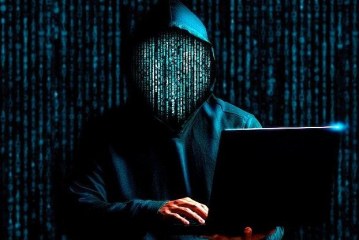 الأضرار الناجمة عن المخاطر الإجرامية في الجرائم المعلوماتية