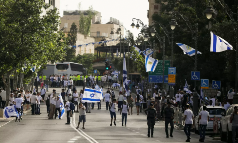 “مسيرة الأعلام” في القدس.. سيناريو التصعيد يتكرر