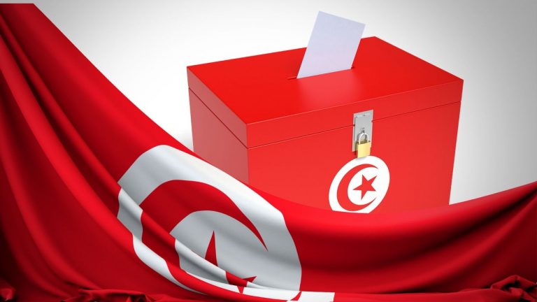 مستقبل المشهد السياسي في تونس بعد الاستفتاء على الدستور