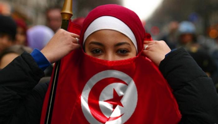 ردود متباينة: موقف المرأة التونسية من الدستور الجديد