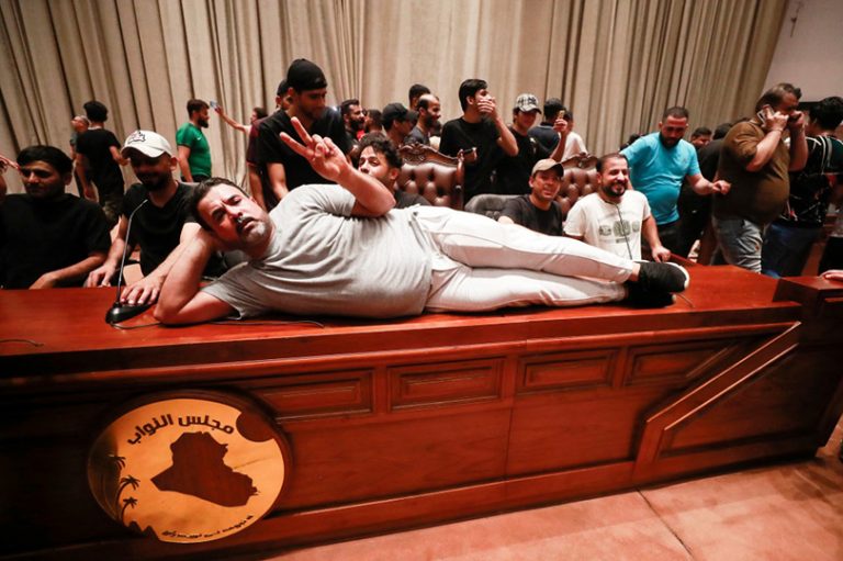 الفشل السياسي في العراق أساسه عميق وشامل