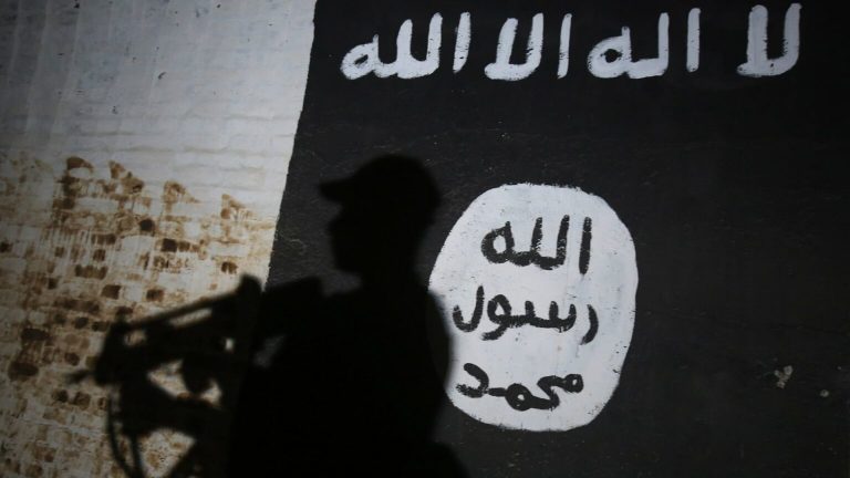 ضربات متتالية.. دلالات مقتل القيادي بداعش سوريا “أسامة المهاجر”
