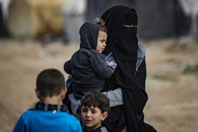 اصدار جديد لمركز البيان: “أطفـال داعش: إرث النــزاع وعتـمـة المستـقبل”