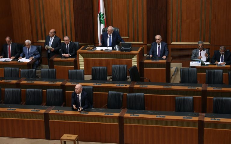 تداعيات أزمة لبنان السياسية على مشاريع الطاقة في شرق المتوسط