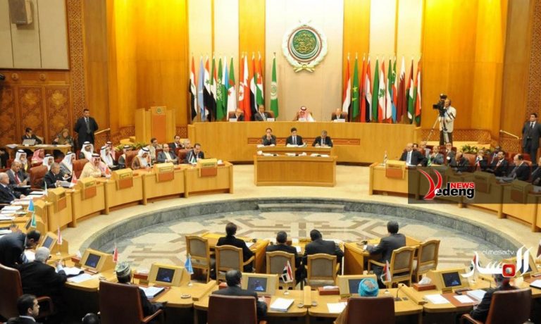 جامعةُ الدولِ العربيةِ بينَ التَّحدياتِ السّياسيةِ والإنجازاتِ المؤسّساتيةِ: (دِراسةٌ استشرافيةٌ)