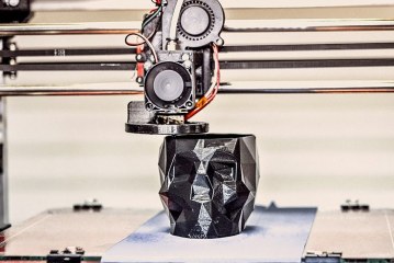 الطابعات الثلاثية الأبعاد: نقل التصنيع إلى الأفراد