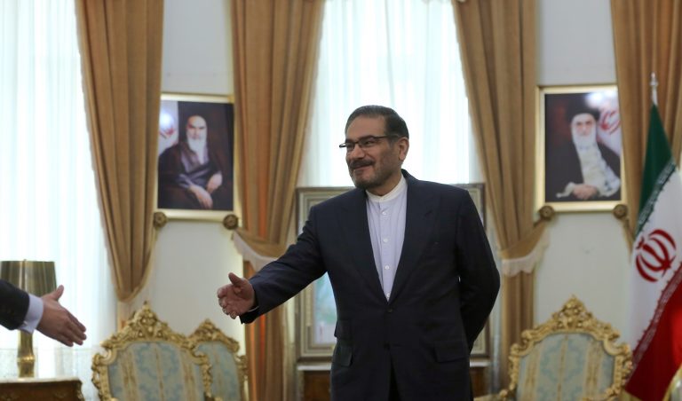 ما بعد شمخاني: دلالات إقالة أمين المجلس الأعلى للأمن القومي الإيراني وتداعياتها