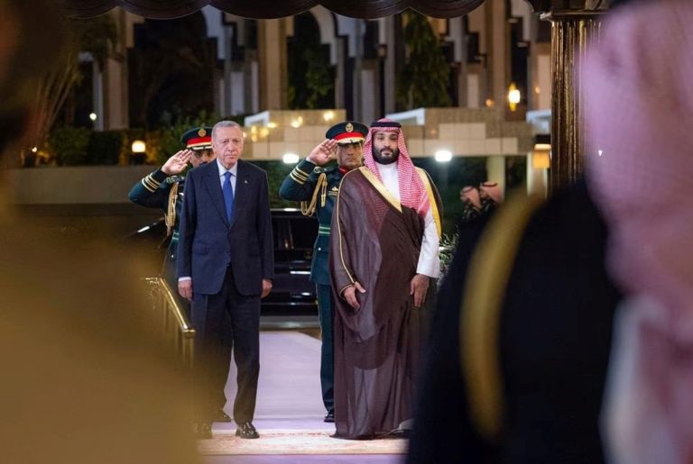 البراجماتية أولًا..دلالات جولة أردوغان الخليجية