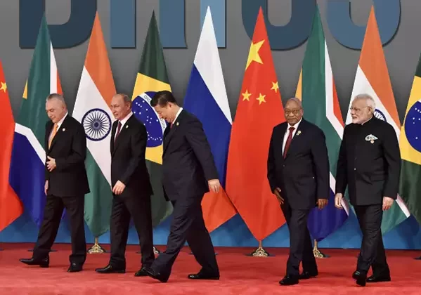 انضمام مصر إلى تجمع البريكس (BRICS) : فرص متاحة وتحديات